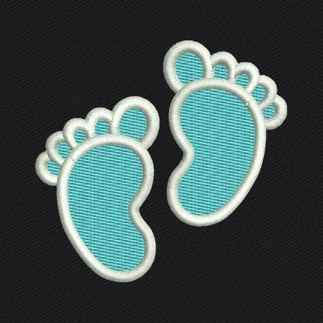 Pieds de bébé bleus