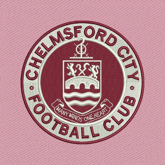 Chelmsford City FC rundes bordeauxrotes Wappen Stickdatei