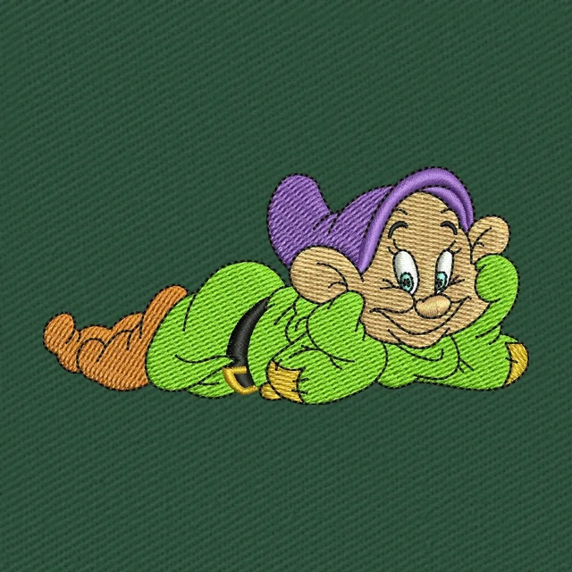 Nano Dopey di Disney animato 4