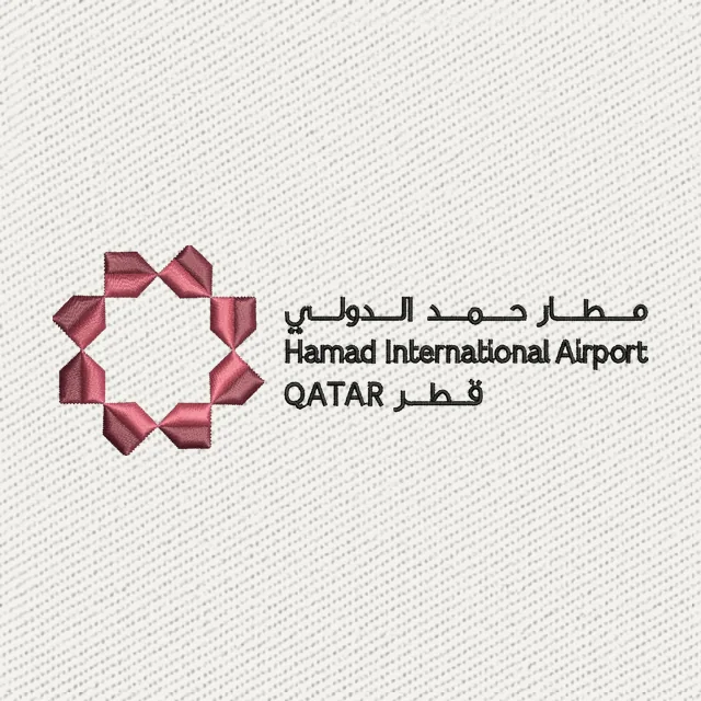 Diseño de bordado logo bilingüe Aeropuerto Hamad