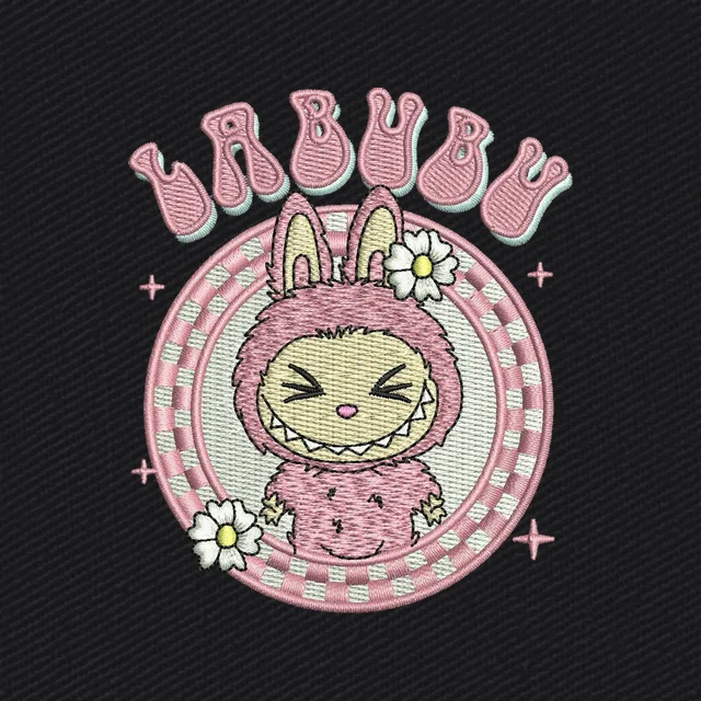 Diseño de bordado Labubu rosa logo floral circular