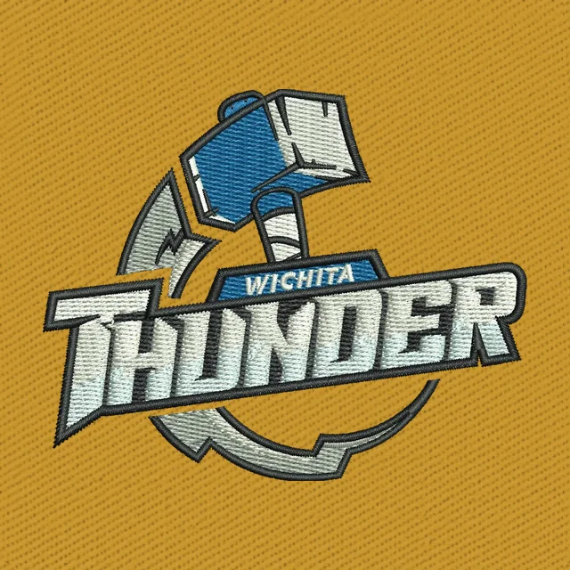 Wichita Thunder Hammer und Schriftzug Stickdatei